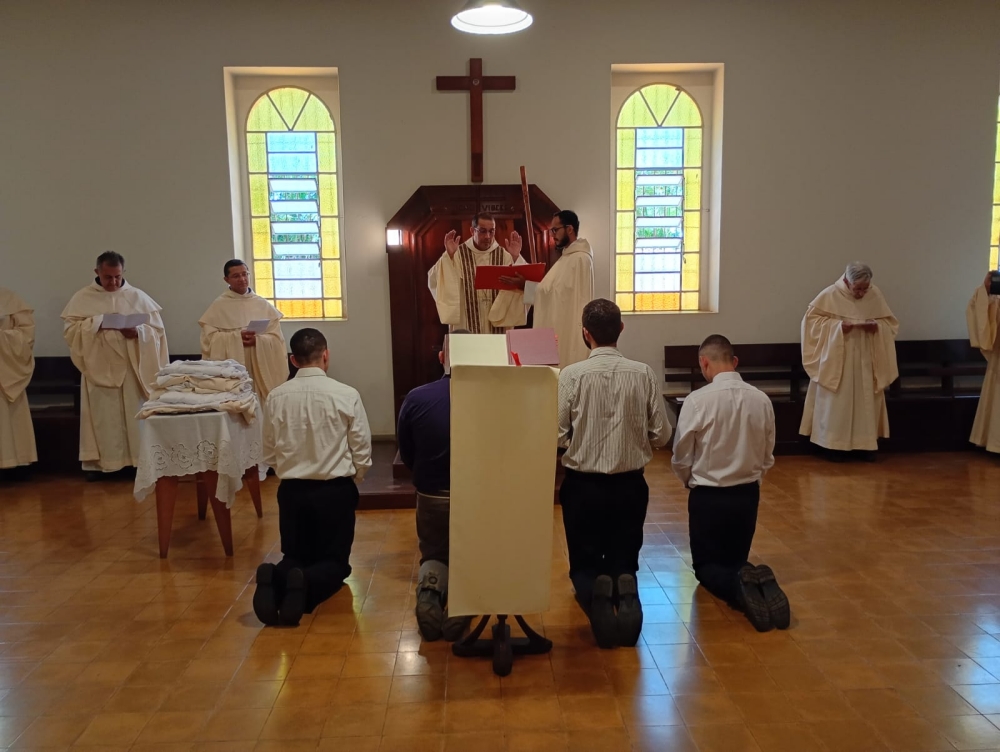 Novicos Cistercienses 6