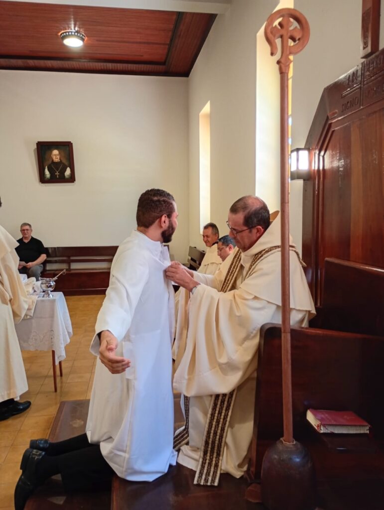 Novicos Cistercienses 8